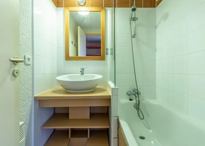 Renove 5 Pers, Balcon Et Parking - Fr-1-351-160 Appartement *